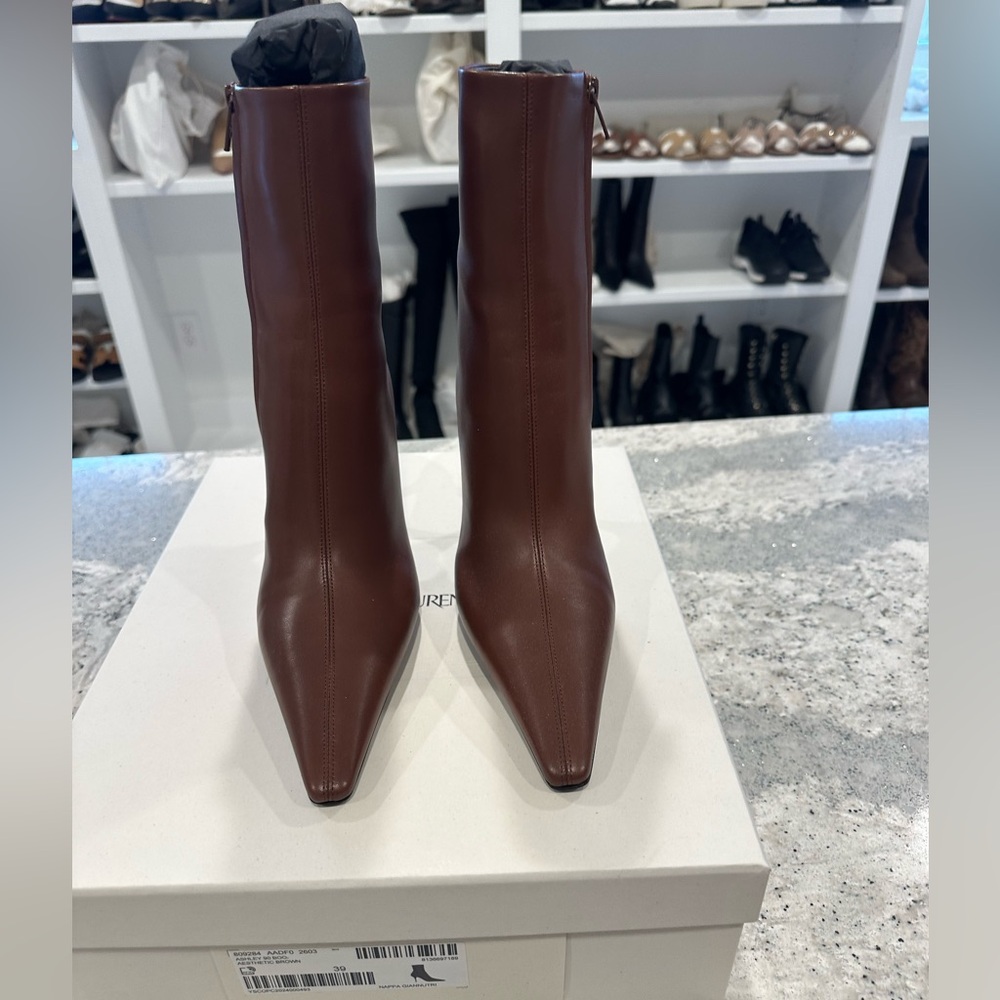 Saint Laurent Ashley 90 leather ankle boots - Picture 13 of 14